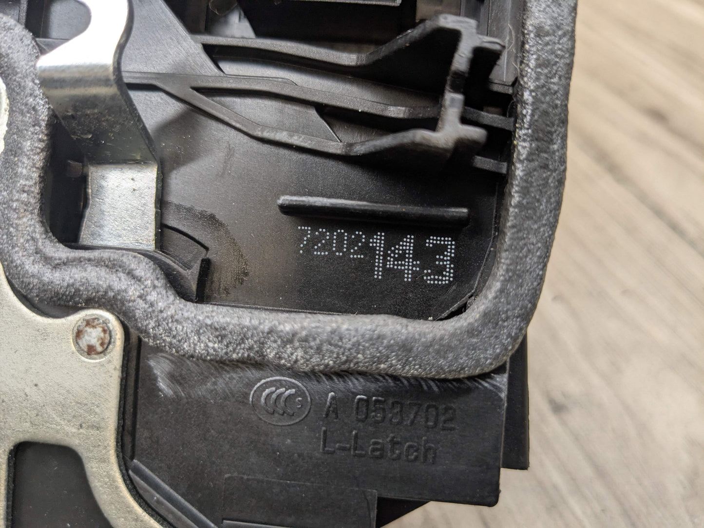 BMW E82 E90 E92 F22 F30 F32 E60 F10 M3 X5 Front LEFT Door Lock Latch Actuator