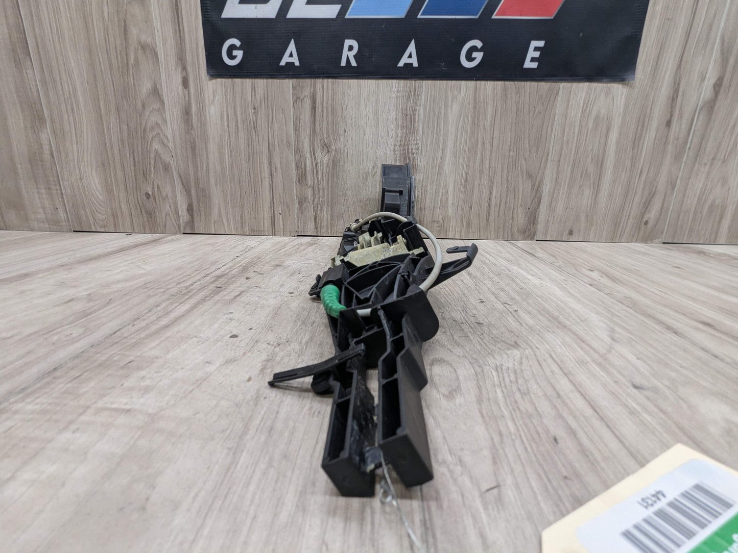 BMW E82 E90 E92 F22 F30 F32 E60 F10 M3 X5 Front LEFT Door Lock Latch Actuator