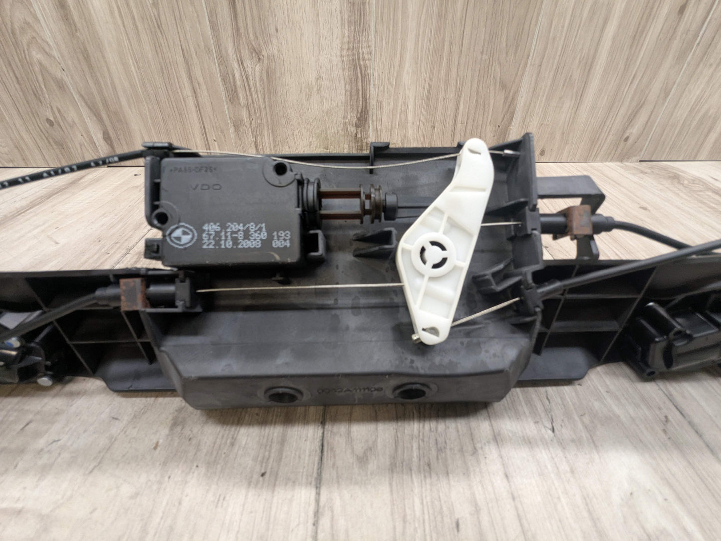 OEM BMW E93 F33 F83 M4 Convertible Trunk Lid Lock Latch Mechanism Assembly