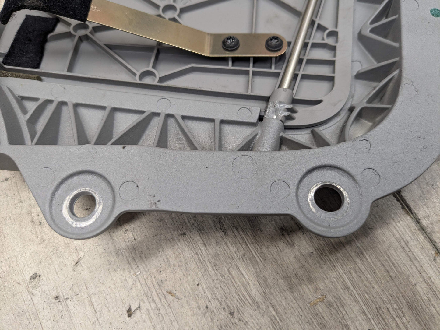 07-13 OEM BMW E93 328 335 M3 Left Driver Convertible Folding Top Hinge Flap Gray