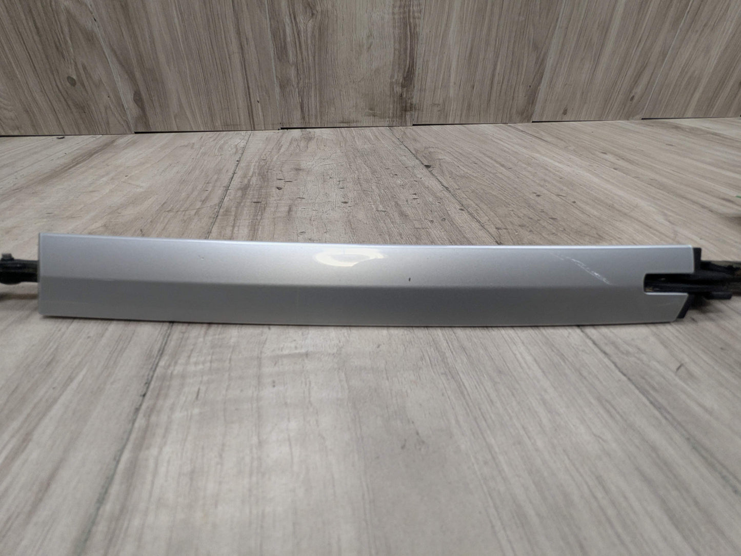 OEM BMW E93 335 M3 F33 F83 M4 Convertible Roof Top Hinge Cover Right Silver