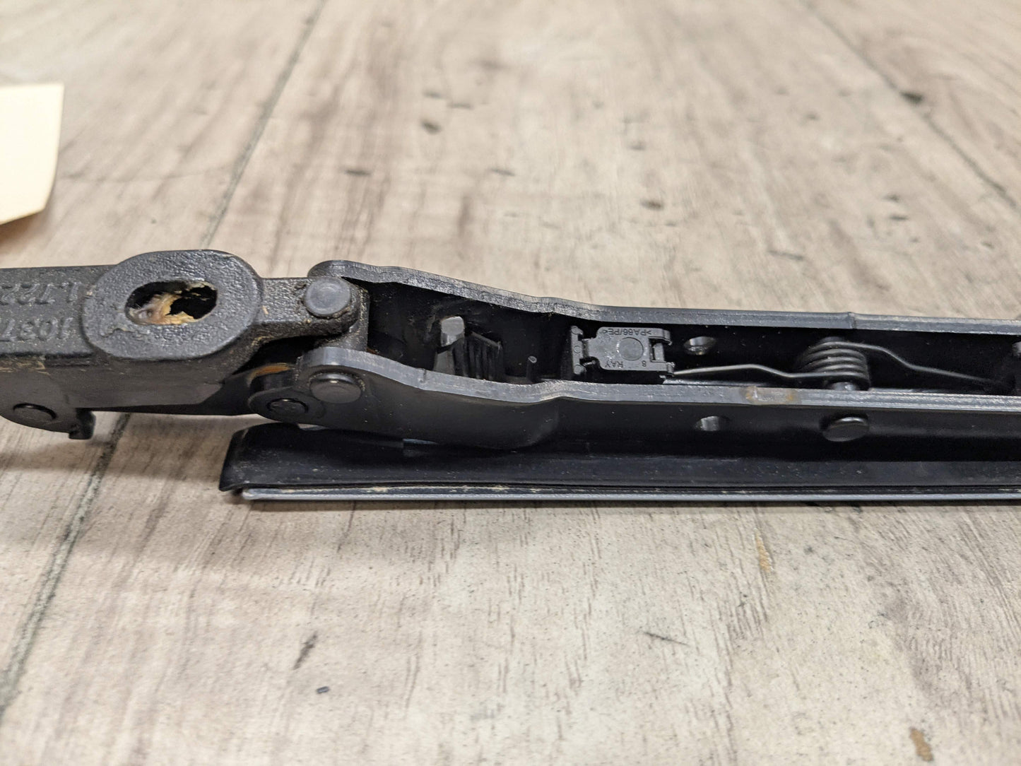 OEM BMW E93 335 M3 F33 F83 M4 Convertible Roof Top Hinge Cover Right Silver