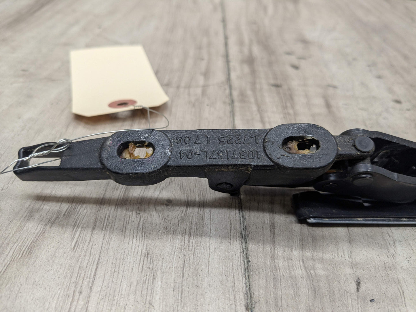 OEM BMW E93 335 M3 F33 F83 M4 Convertible Roof Top Hinge Cover Right Silver