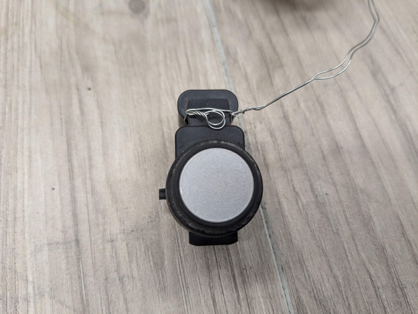 OEM BMW E82 E88 E90 E92 E93 335 M3 Bumper Parking PDC Ultrasonic Sensor Silver