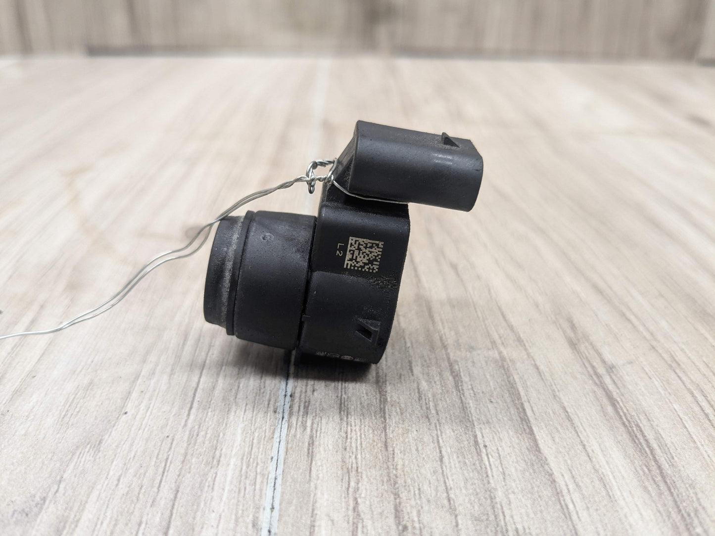 OEM BMW E82 E88 E90 E92 E93 335 M3 Bumper Parking PDC Ultrasonic Sensor Silver