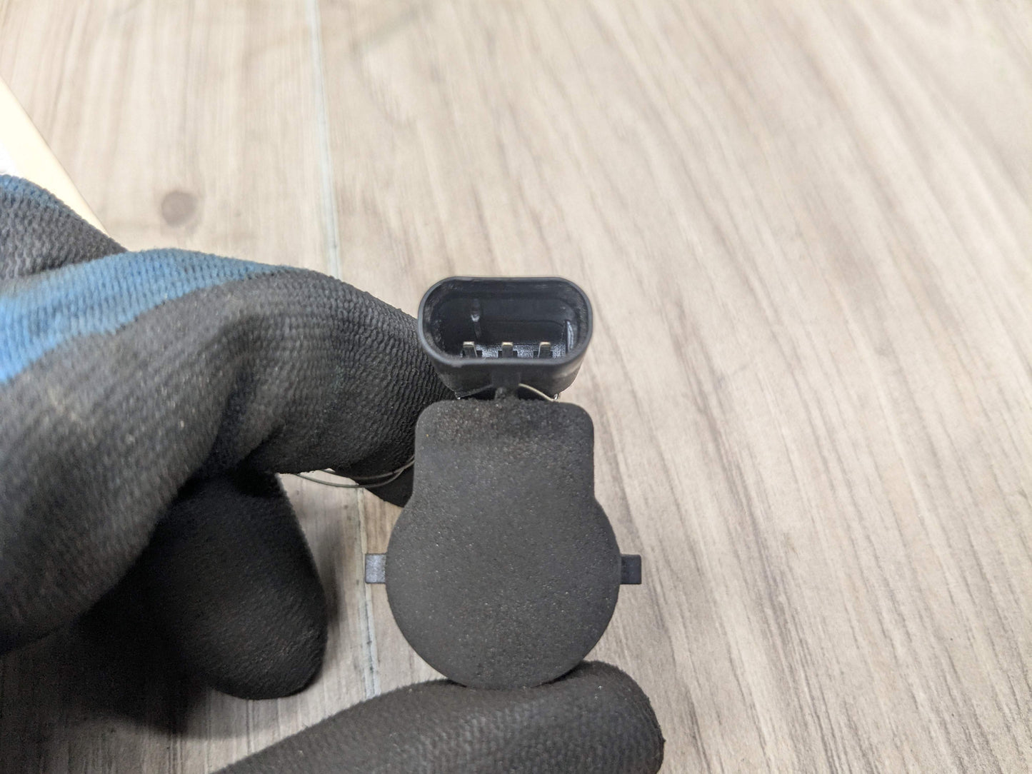 OEM BMW E82 E88 E90 E92 E93 335 M3 Bumper Parking PDC Ultrasonic Sensor Silver