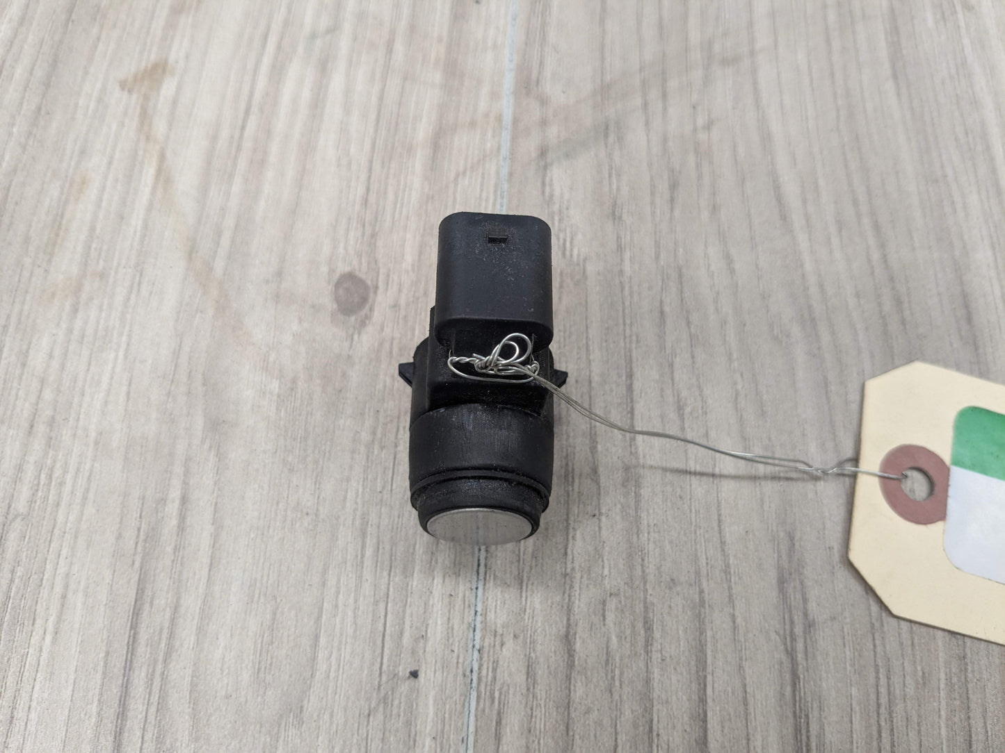 OEM BMW E82 E88 E90 E92 E93 335 M3 Bumper Parking PDC Ultrasonic Sensor Silver