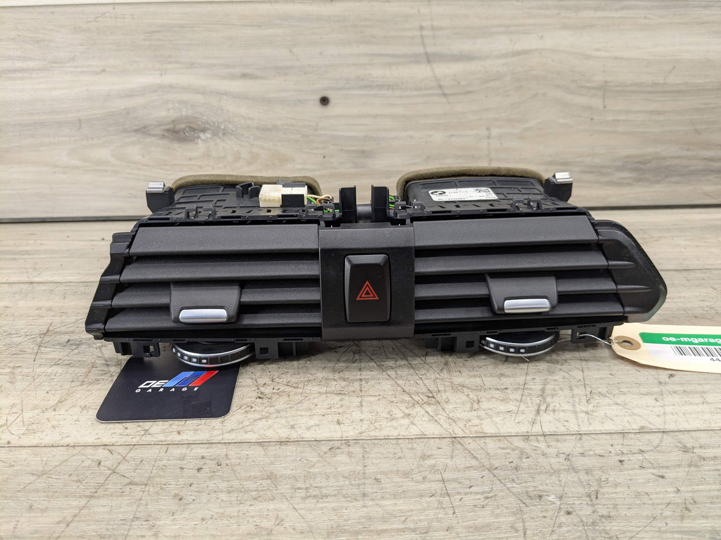 18-21 OEM BMW G01 G02 F97 F98 X3 X4 X3M X4M Dashboard AC Air Vent Center Grille