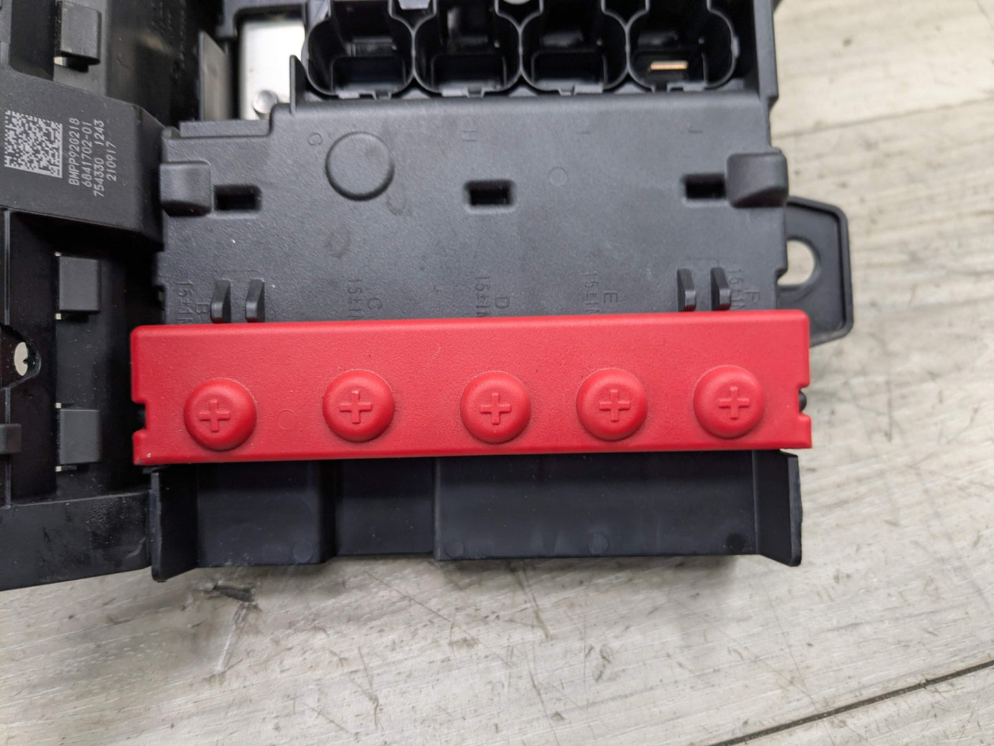 18-21 OEM BMW F97 F98 G01 G02 X3 X4 Rear Trunk Positive Battery B+ Junction Box