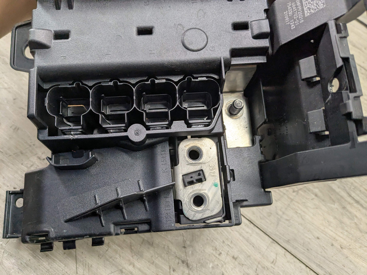 18-21 OEM BMW F97 F98 G01 G02 X3 X4 Rear Trunk Positive Battery B+ Junction Box