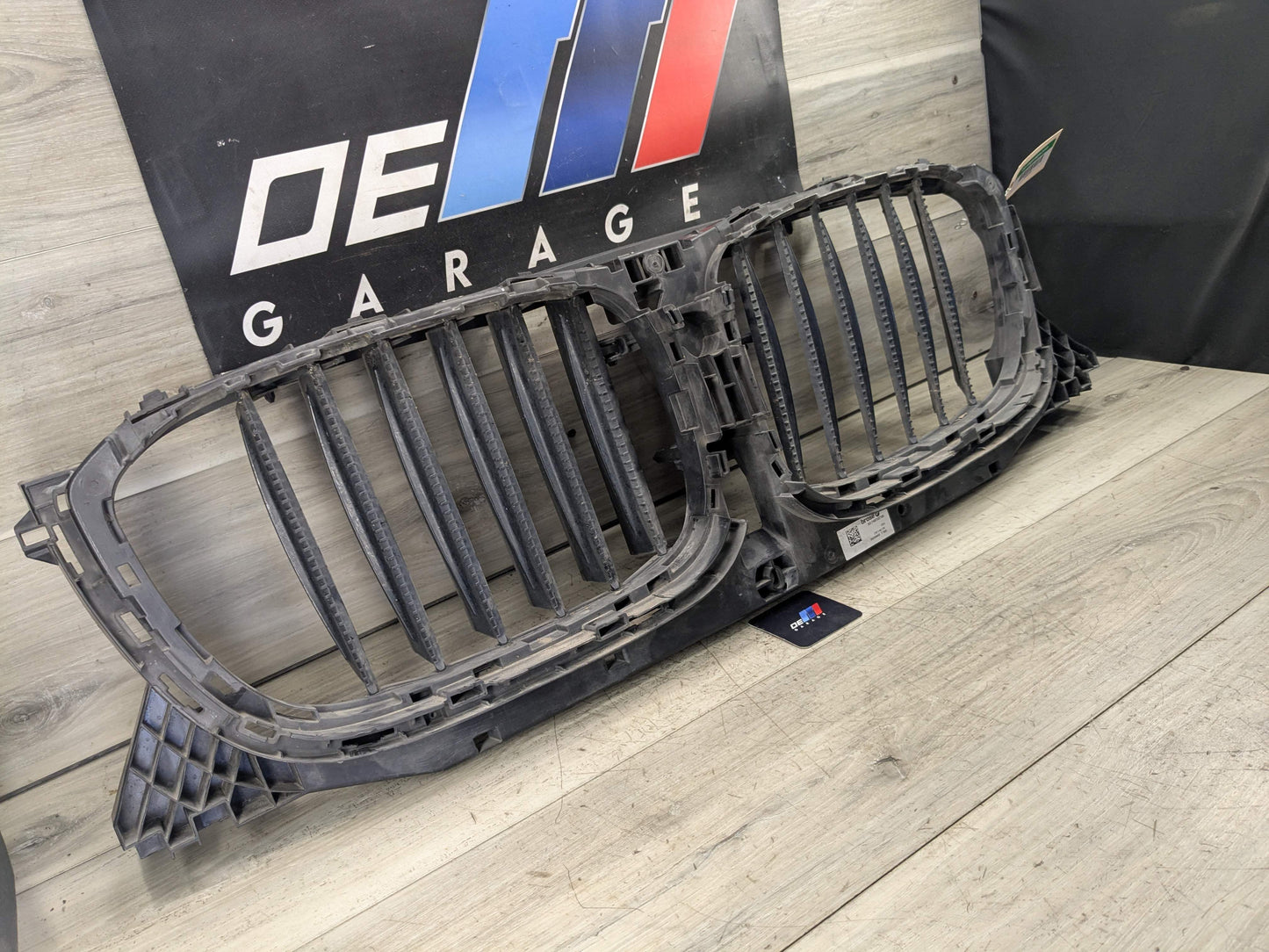 18-21 OEM BMW G01 G02 X3 X4 Front Upper Kidney Grille Air Flap Intake Shutter