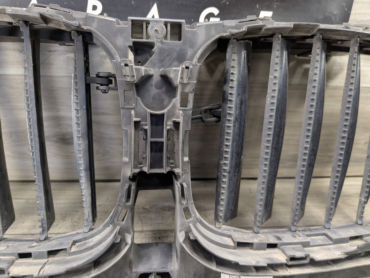 18-21 OEM BMW G01 G02 X3 X4 Front Upper Kidney Grille Air Flap Intake Shutter