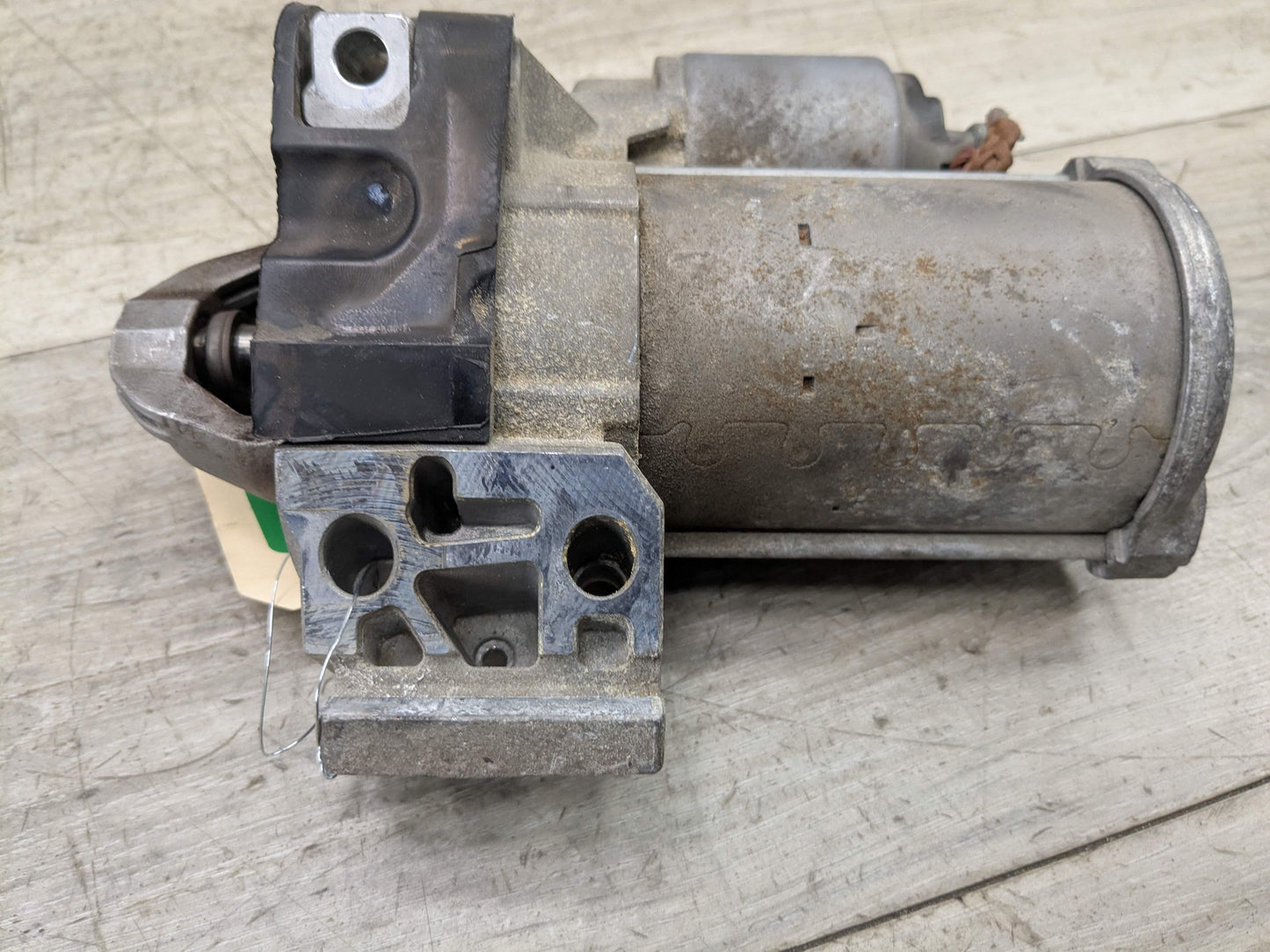 16-21 OEM BMW F22 F30 F32 F33 F36 G01 G30 330 430 530 Engine B46 Starter Motor