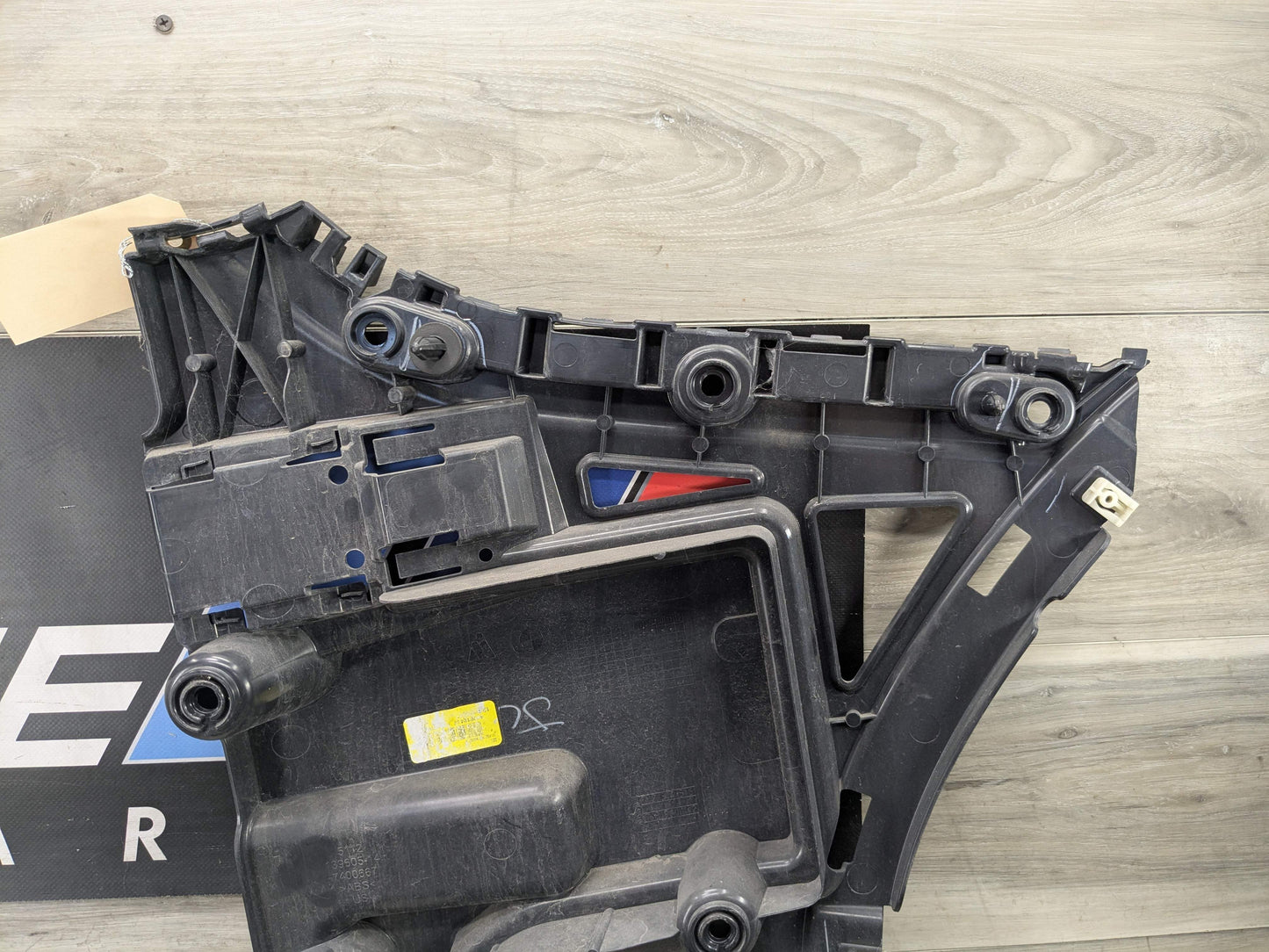 18-21 BMW G01 F97 X3 Rear Bumper Left Driver Side Guide Brackets Mounts Supports
