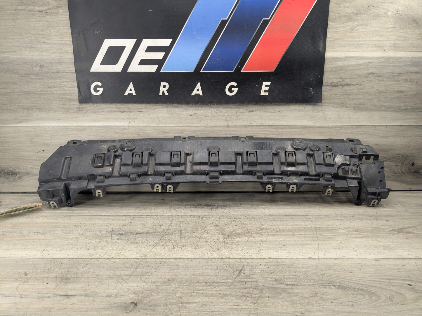 18-21 OEM BMW G01 F97 X3 REAR Center Lower Reinforcement Bumper Bracket Support