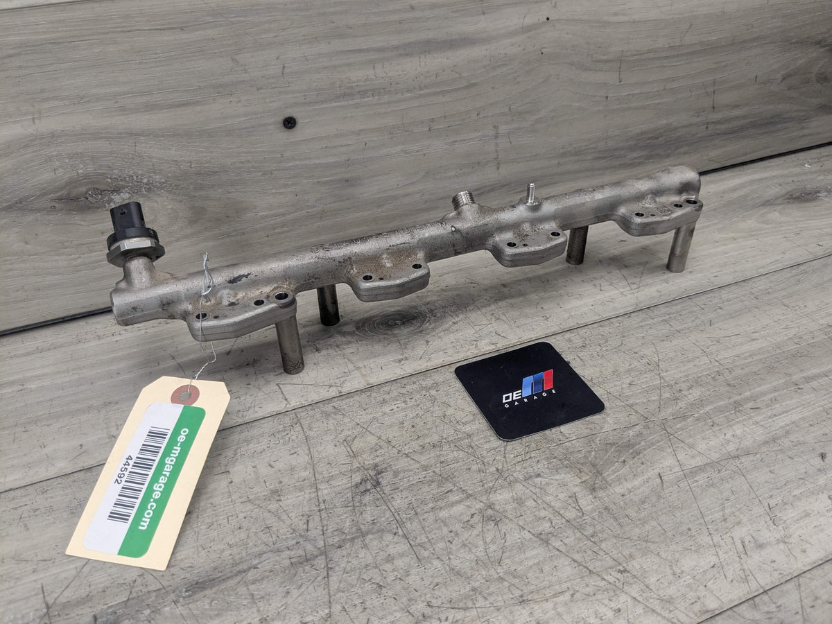 OEM BMW F44 G01 G20 G26 G30 G42 Engine Pressure Fuel Injector Rail Line B46 B48