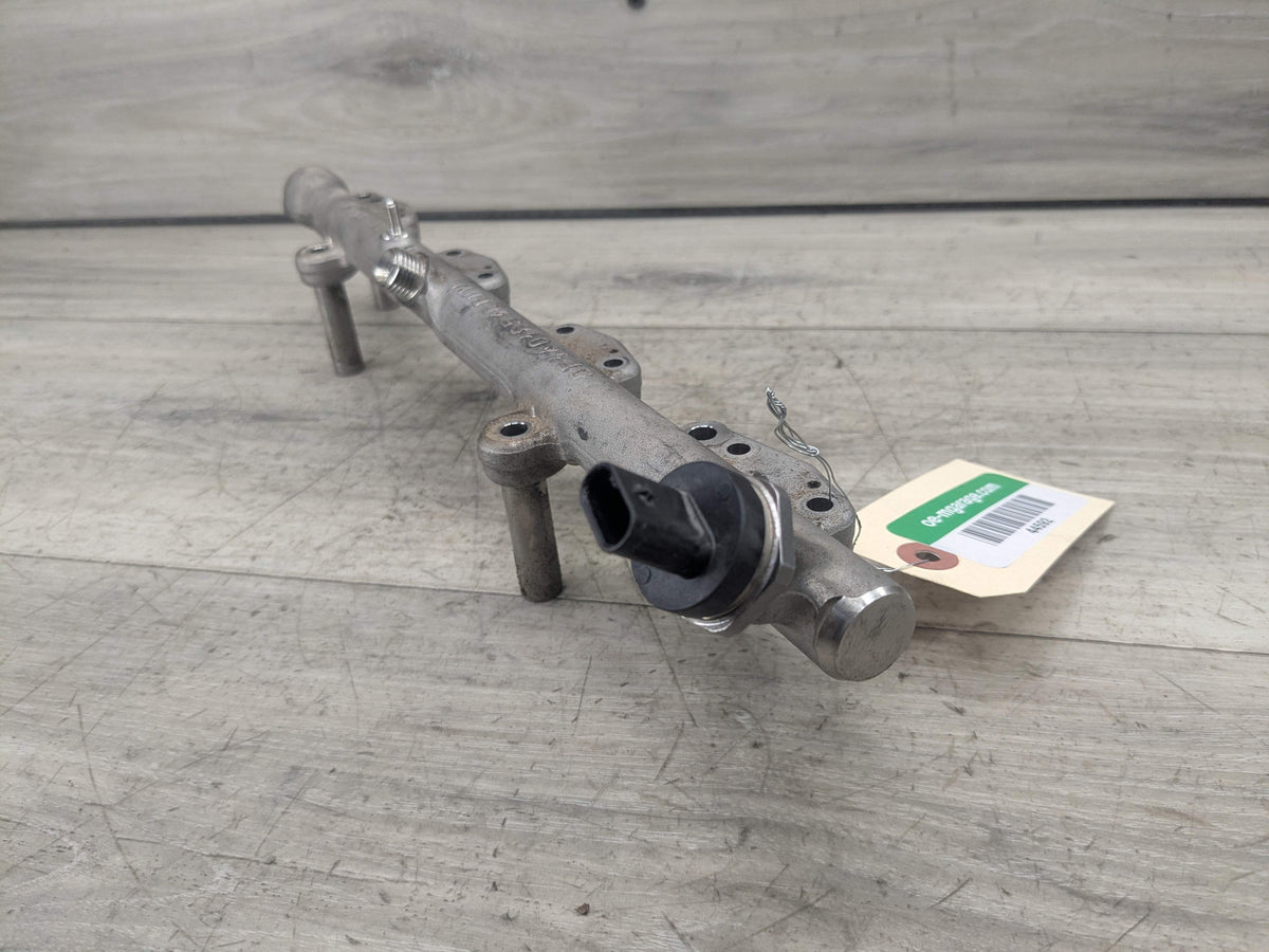 OEM BMW F44 G01 G20 G26 G30 G42 Engine Pressure Fuel Injector Rail Line B46 B48