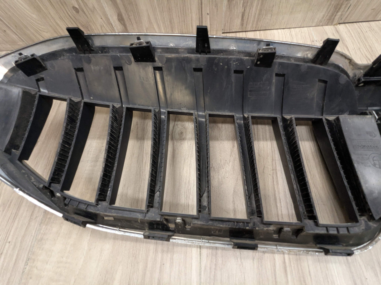 19-22 OEM BMW G20 330 M340 Front Upper Kidney Grille Assembly