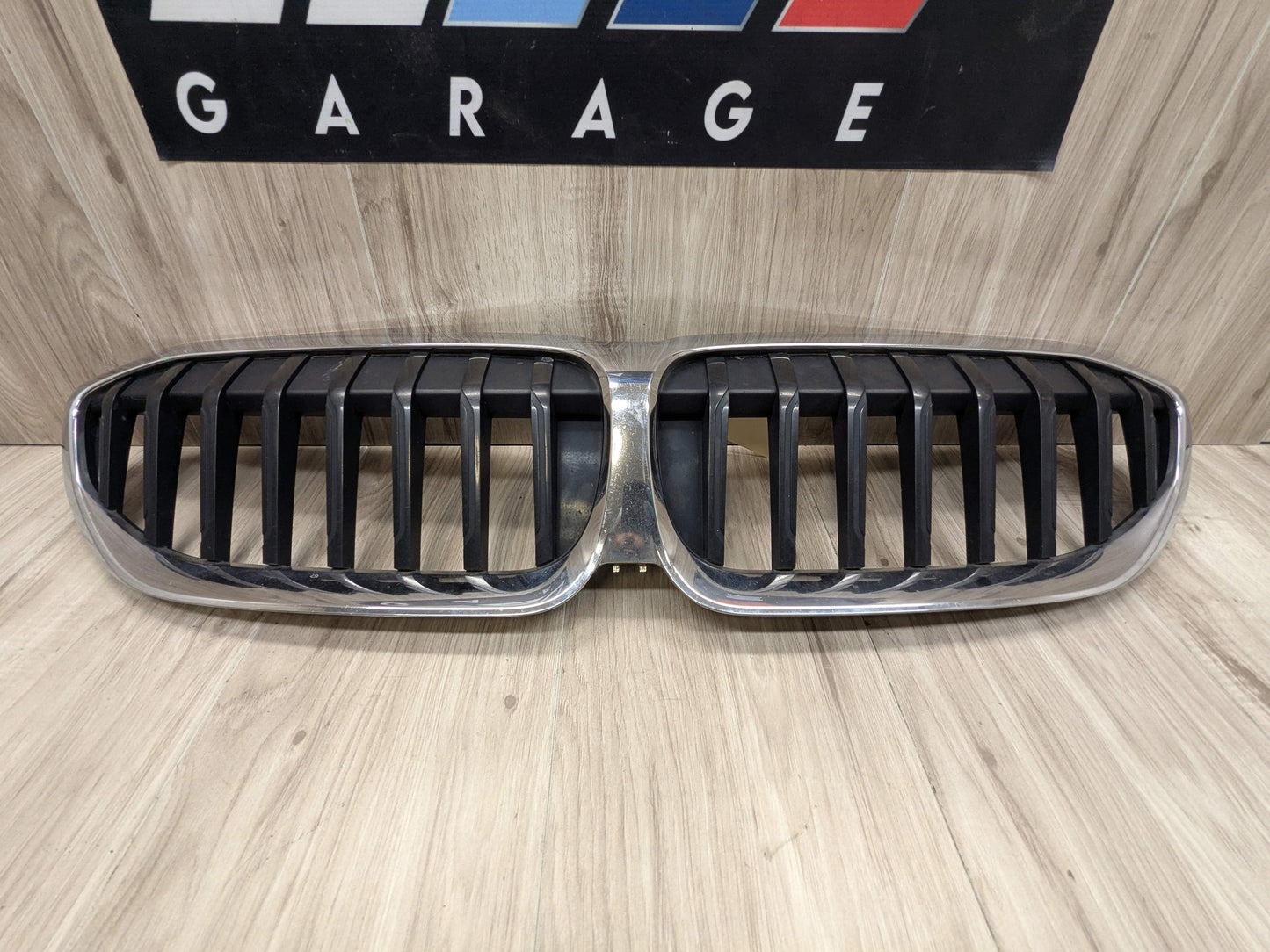 19-22 OEM BMW G20 330 M340 Front Upper Kidney Grille Assembly
