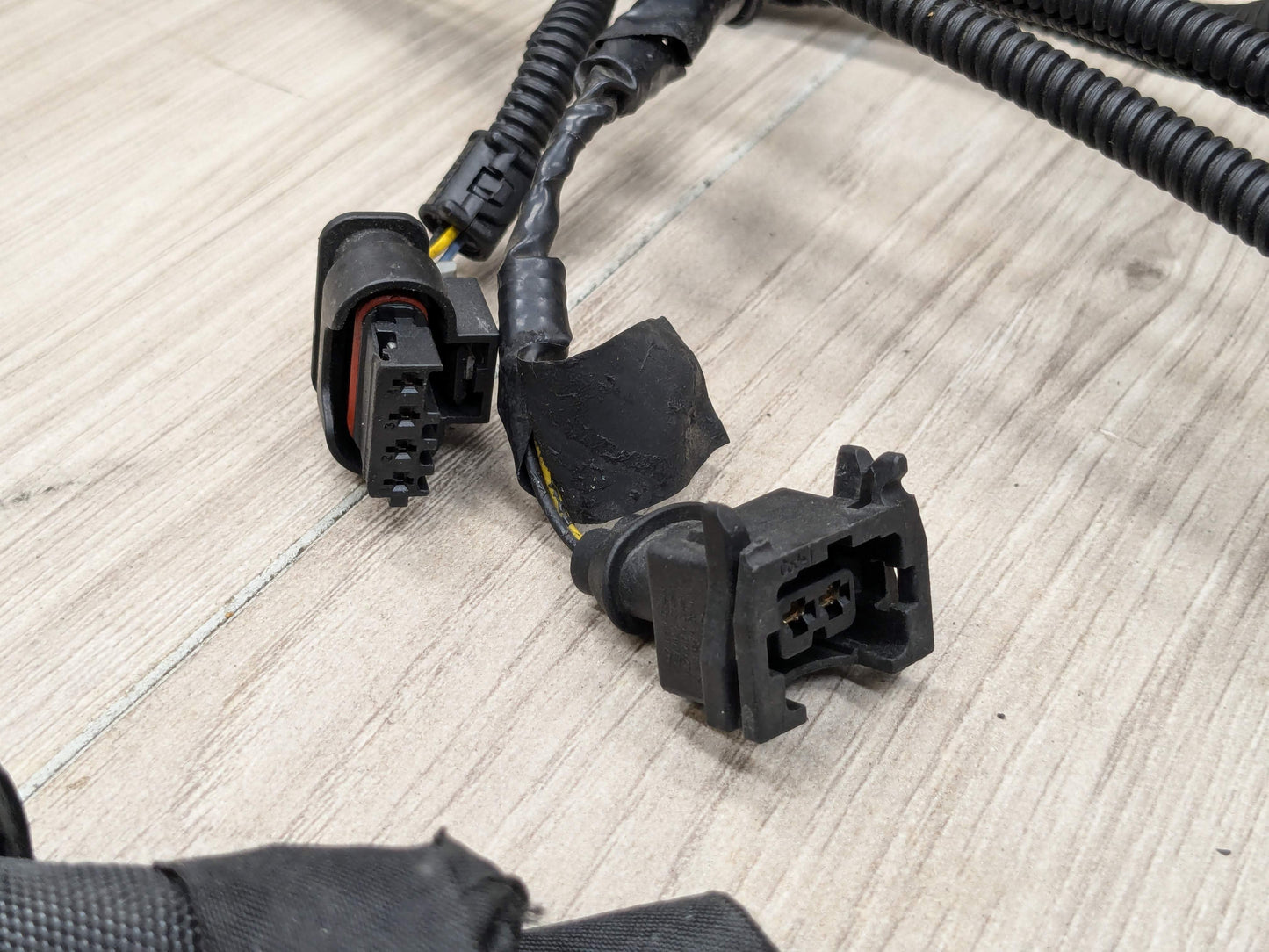 OEM BMW E82 E88 E90 E92 E93 135 335 Engine N54 Module Wire Wiring Harness