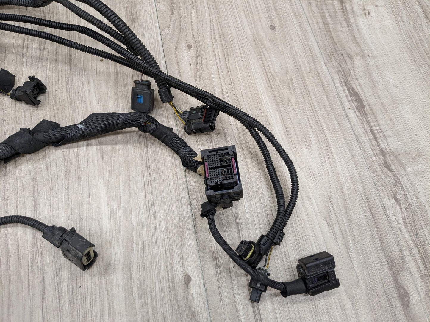 OEM BMW E82 E88 E90 E92 E93 135 335 Engine N54 Module Wire Wiring Harness