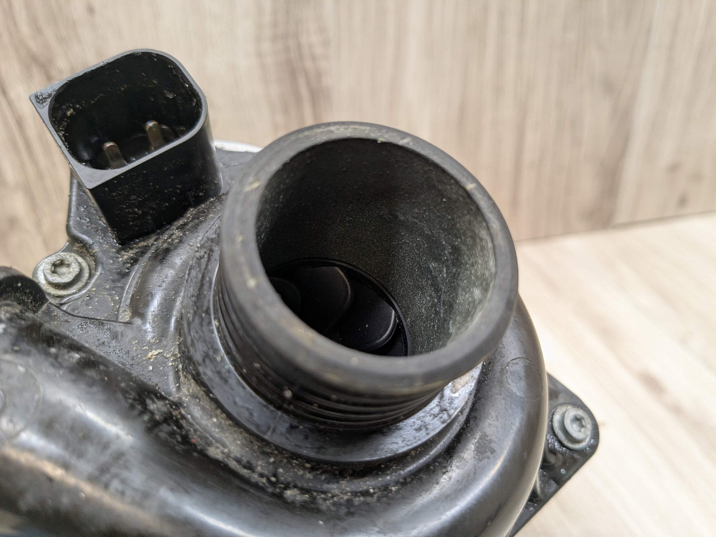 OEM BMW E82 E90 E92 E93 N54 N55 Engine Auxiliary Electric Water Pump Cooling