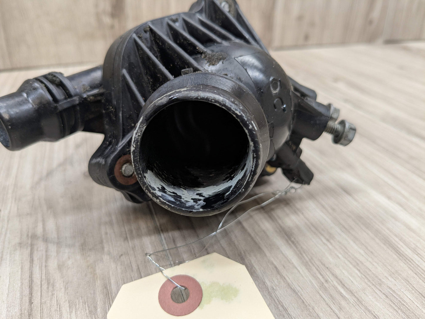 OEM BMW E82 E88 E90 E92 E93 135 335 Engine N54 Water Coolant Thermostat Housing