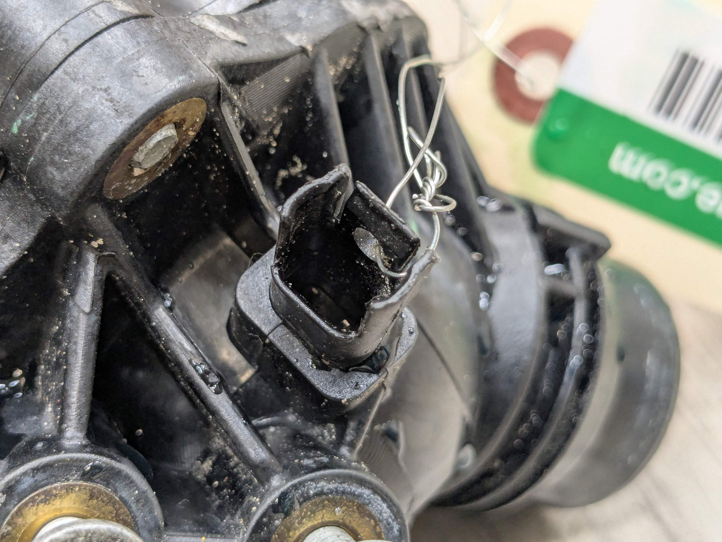 OEM BMW E82 E88 E90 E92 E93 135 335 Engine N54 Water Coolant Thermostat Housing