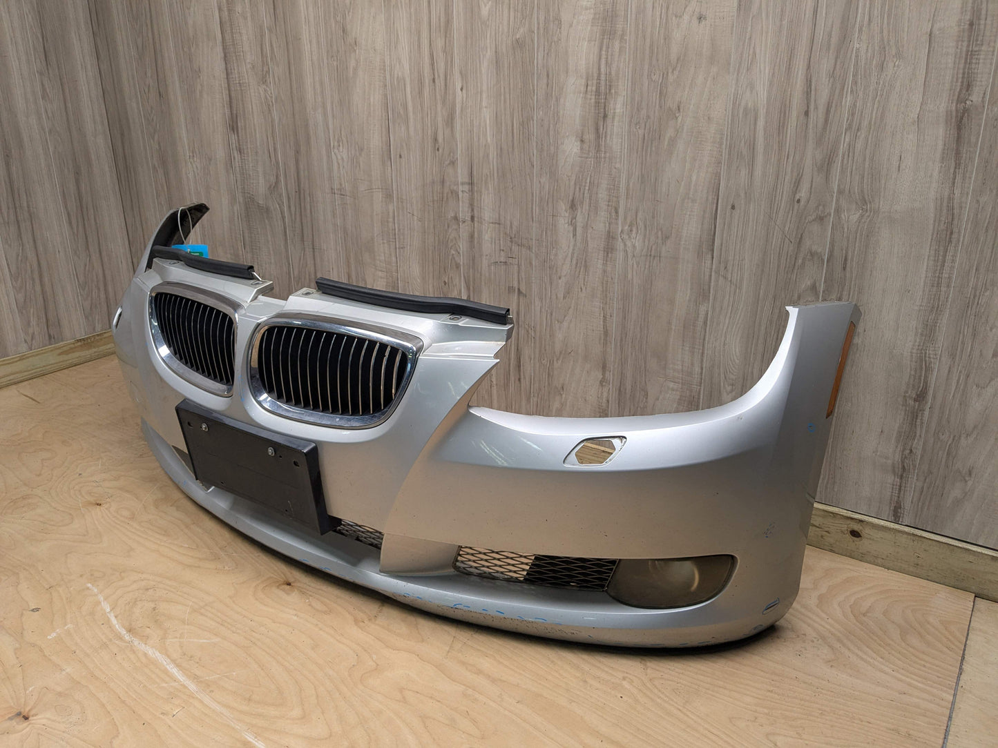 07-10 OEM BMW E92 E93 328 335 Front Bumper Cover w/ Grilles COMPLETE Silver 354