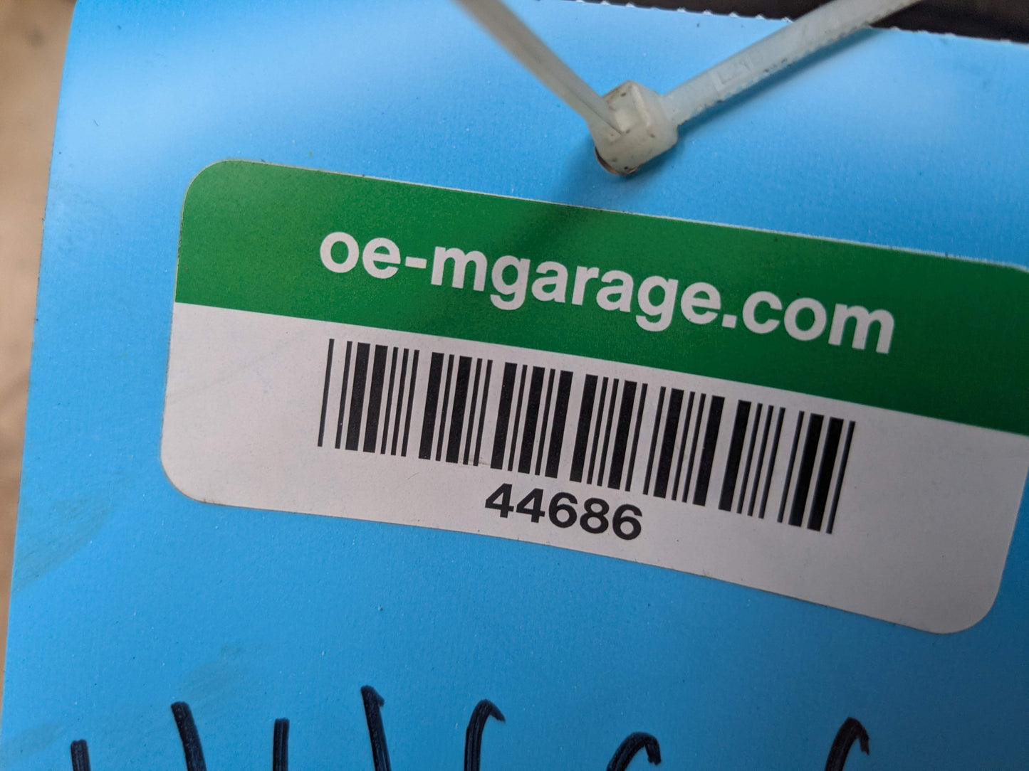 07-10 OEM BMW E92 E93 328 335 Front Bumper Cover w/ Grilles COMPLETE Silver 354