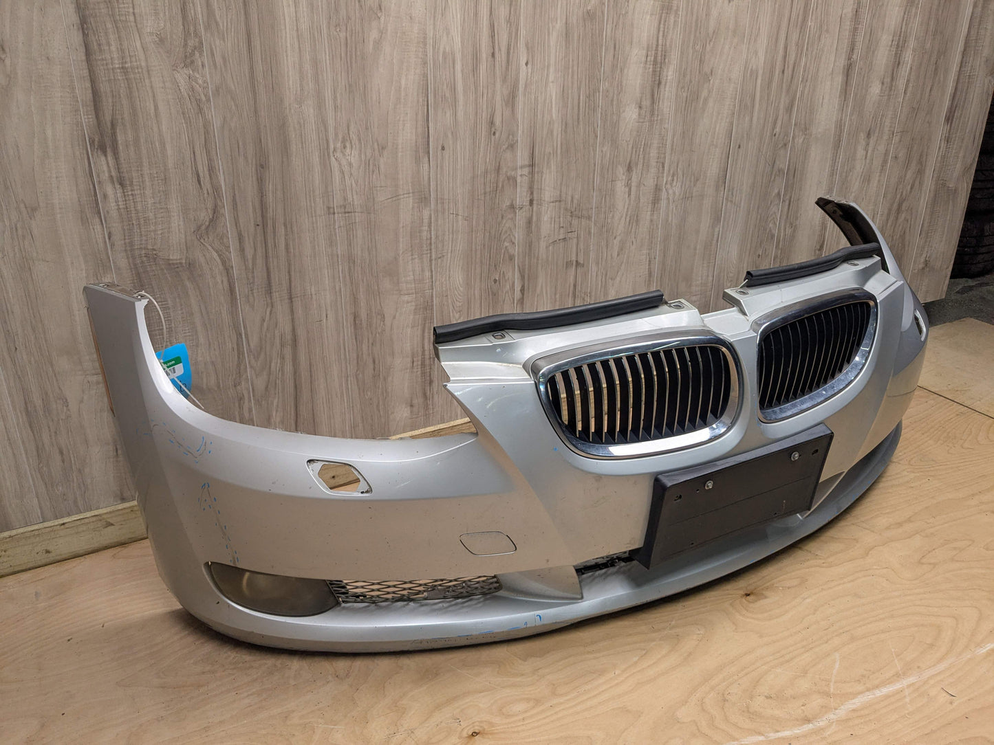 07-10 OEM BMW E92 E93 328 335 Front Bumper Cover w/ Grilles COMPLETE Silver 354