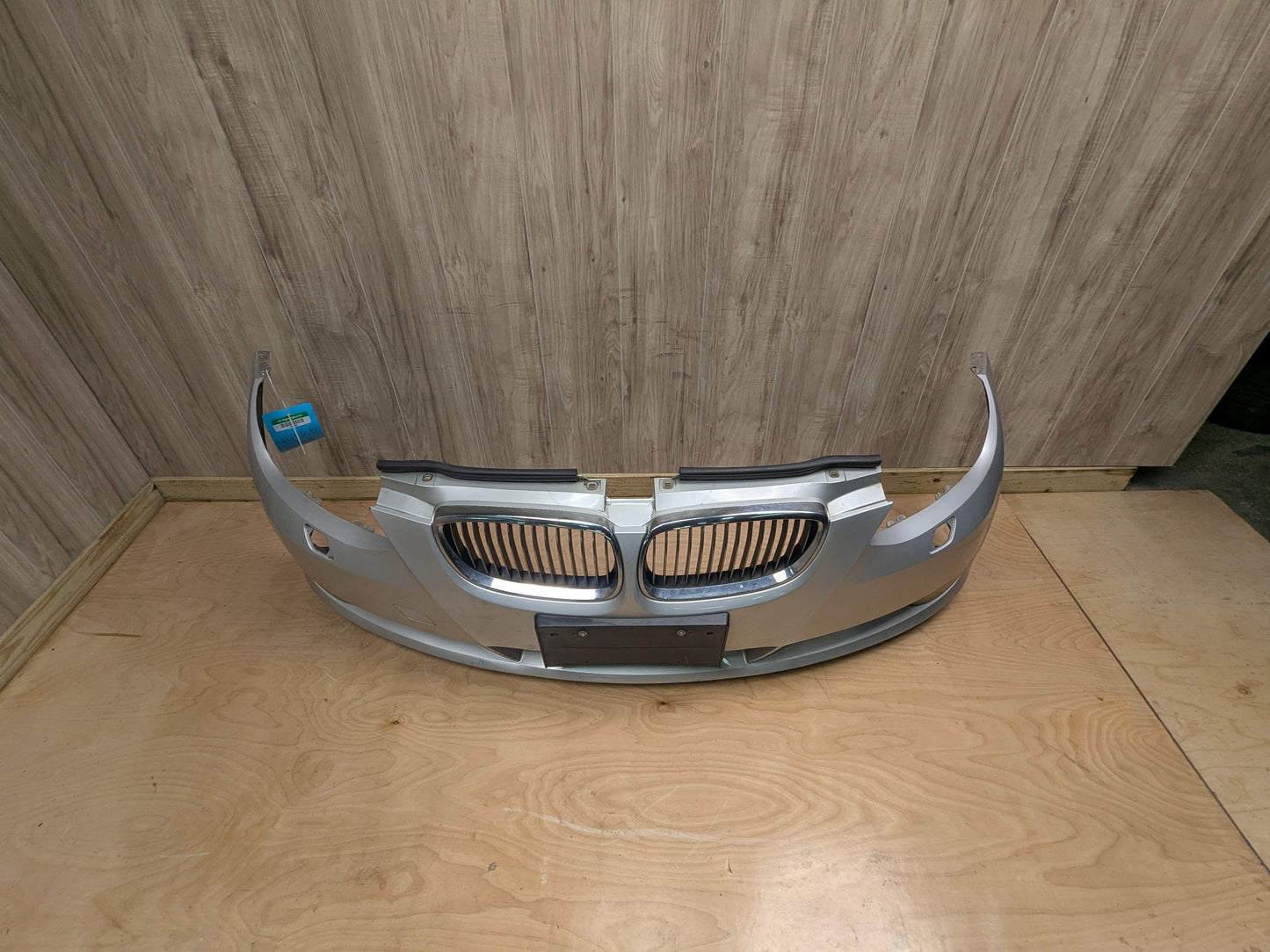 07-10 OEM BMW E92 E93 328 335 Front Bumper Cover w/ Grilles COMPLETE Silver 354