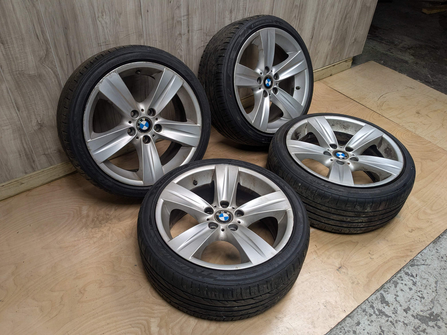 OEM BMW E90 E92 E93 328 335 Wheels Rims 18x8/8.5" ET:34/37 Star Spoke Style 189