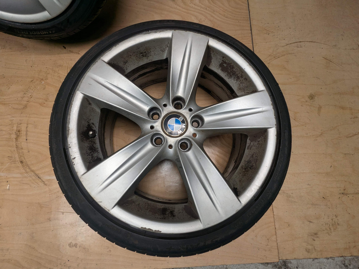 OEM BMW E90 E92 E93 328 335 Wheels Rims 18x8/8.5" ET:34/37 Star Spoke Style 189
