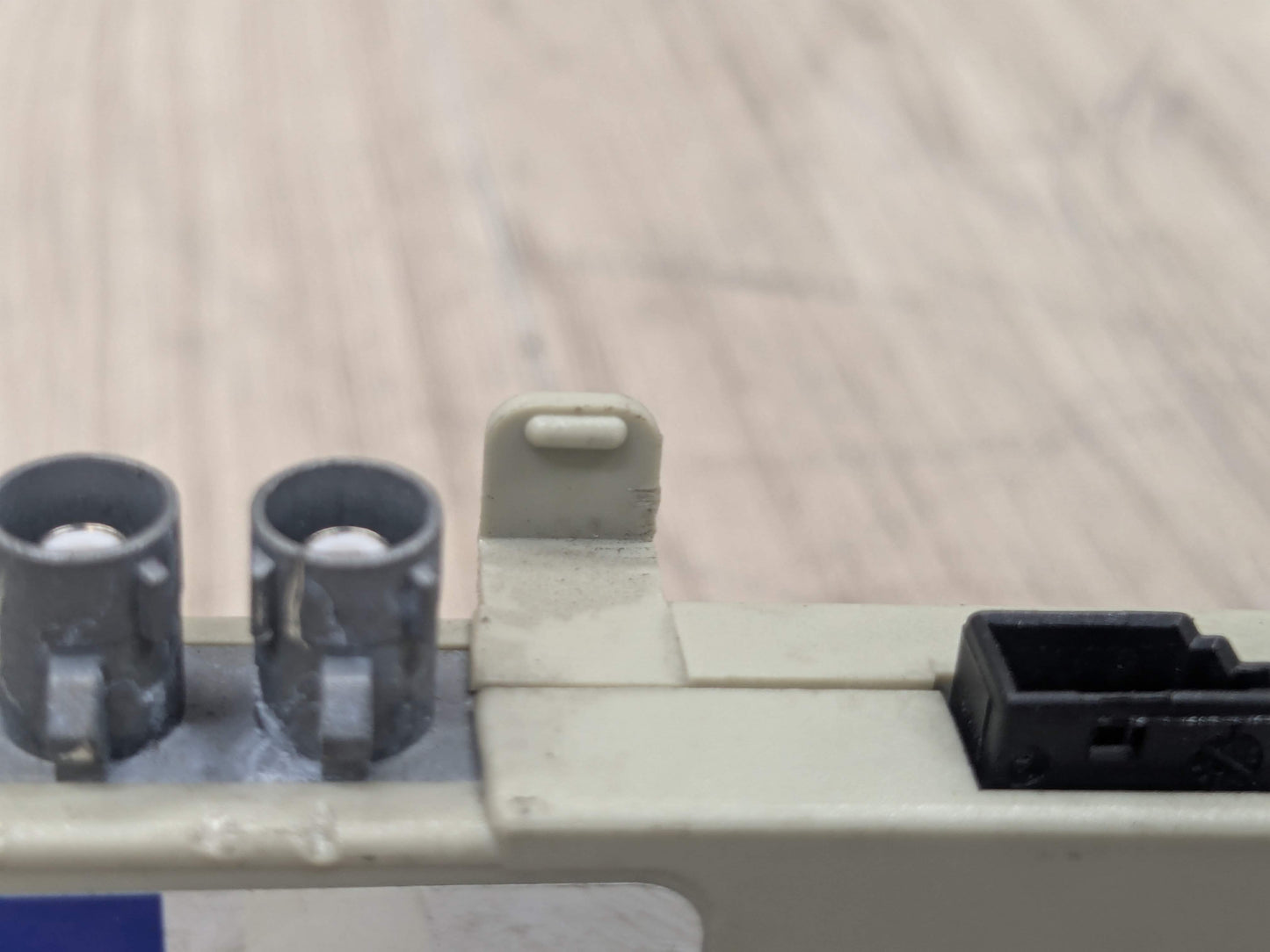 07-13 OEM BMW  E93 Convertible Radio Diversity Antenna Amplifier Module Unit