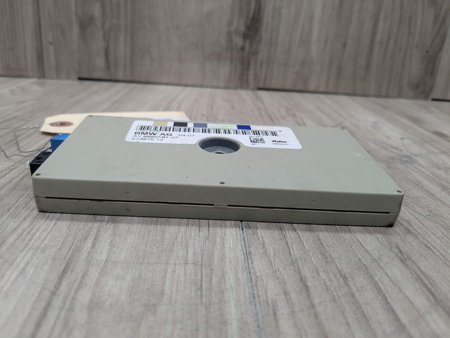 07-13 OEM BMW  E93 Convertible Radio Diversity Antenna Amplifier Module Unit