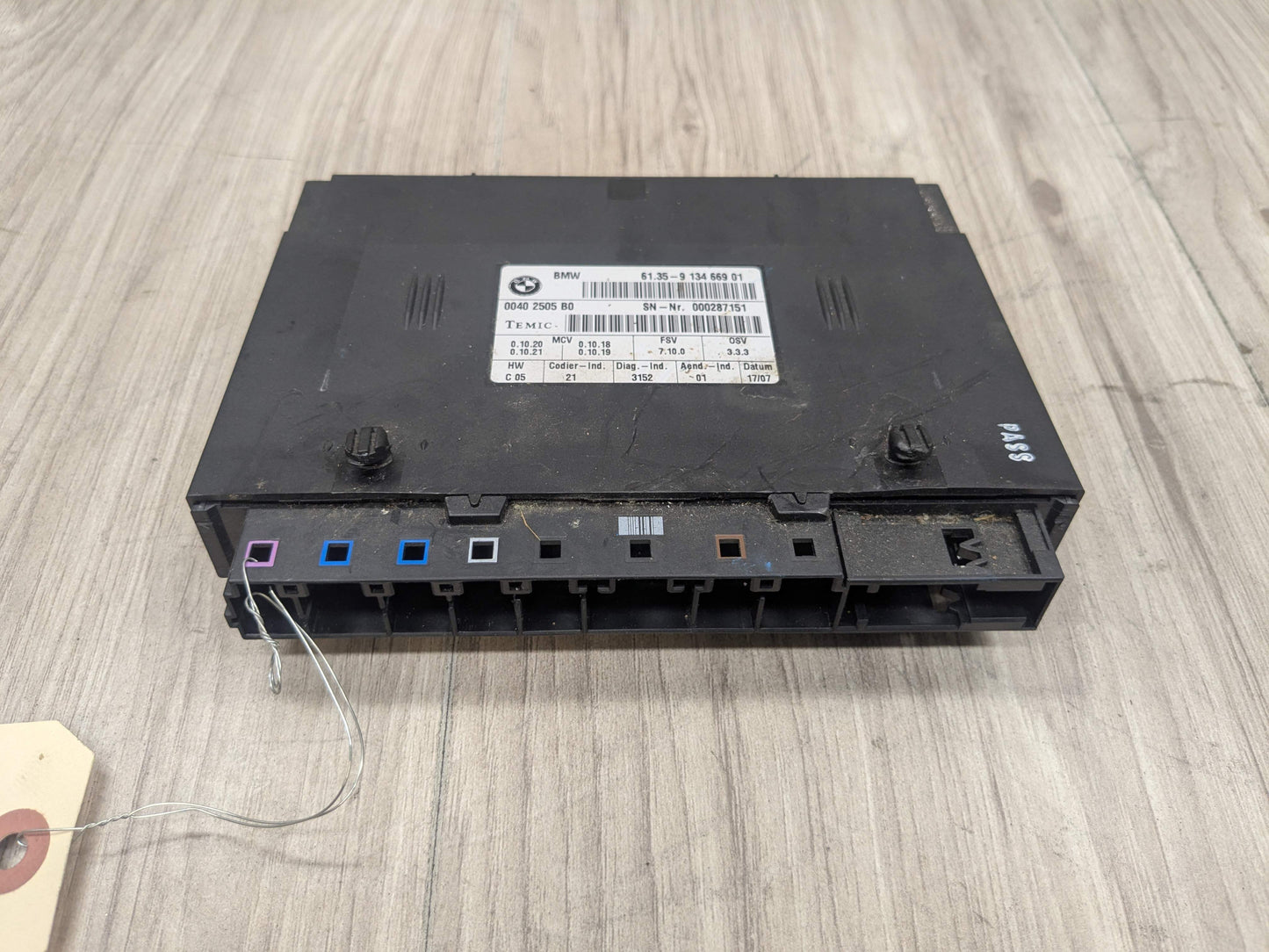 07-10 OEM BMW E93 328 335 M3 Front Left Driver or Right Passenger Seat Module