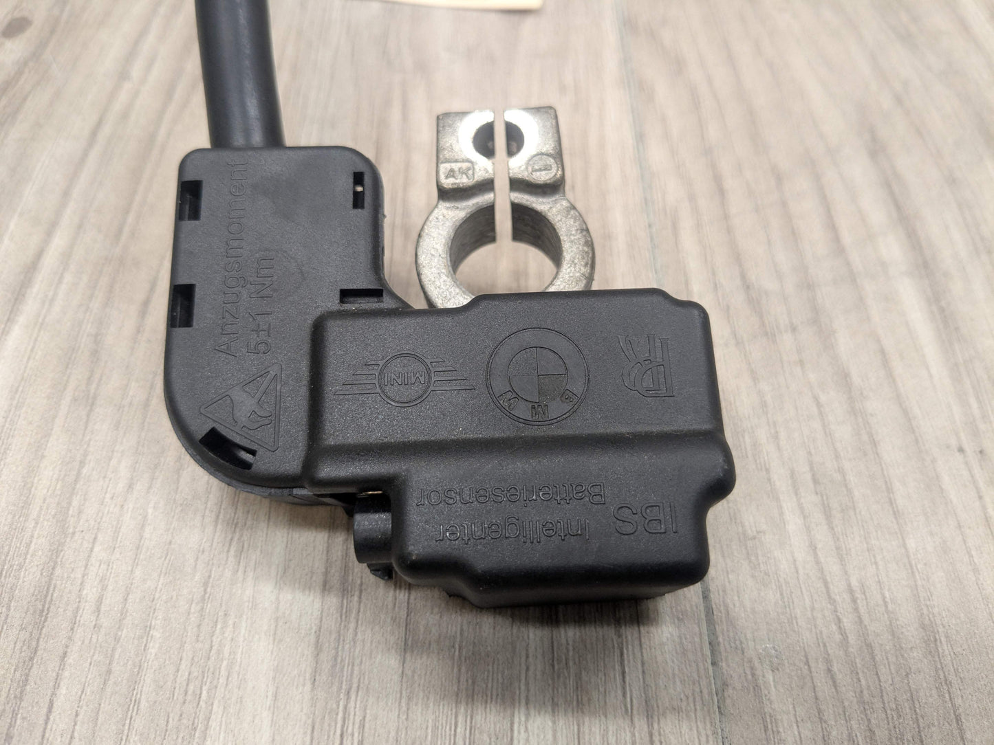 06-13 OEM BMW E70 E88 E90 E93 Battery Negative Cable Terminal IBS Sensor Ground