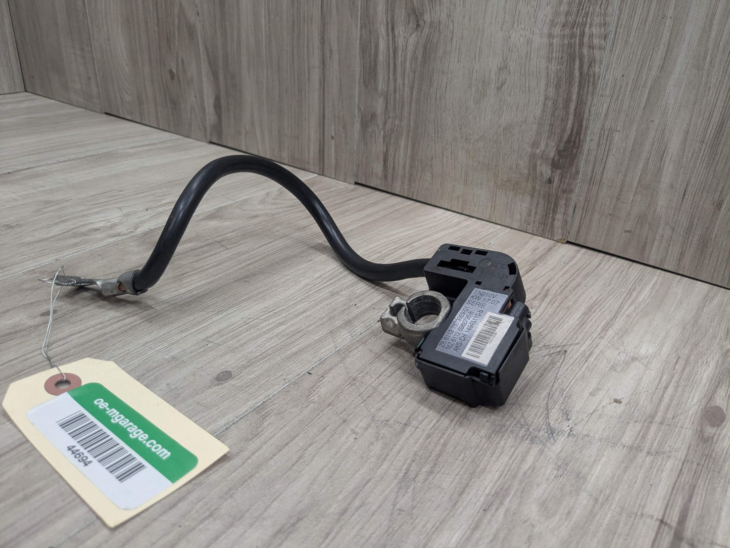 06-13 OEM BMW E70 E88 E90 E93 Battery Negative Cable Terminal IBS Sensor Ground