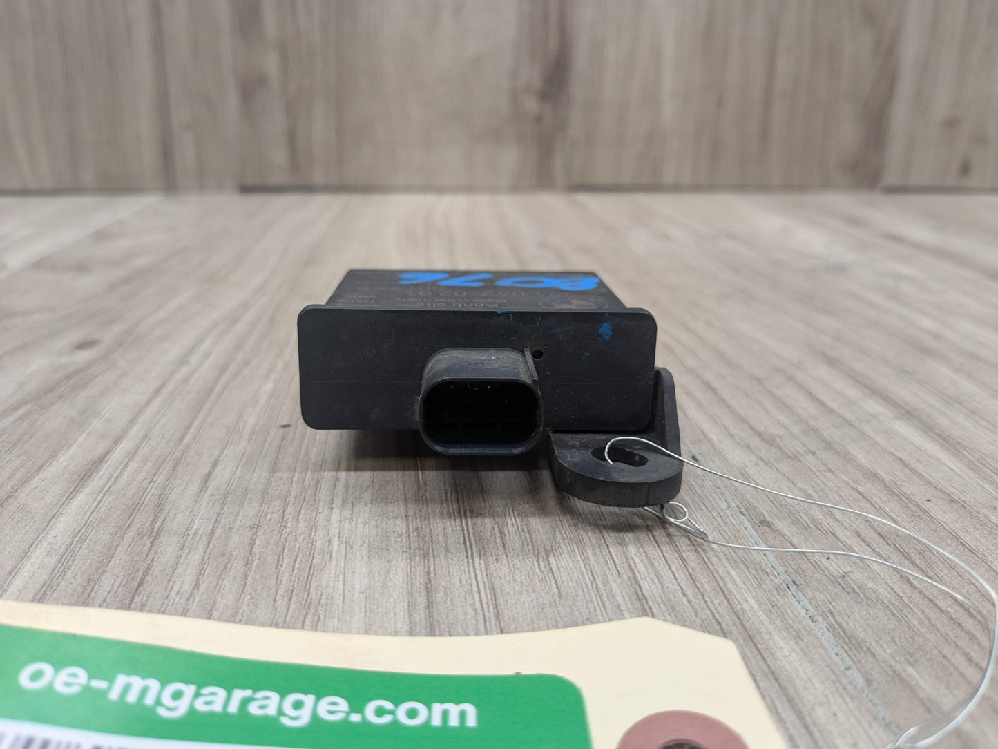 OEM BMW E90 E92 E82 Trigger Transmitter Tire Pressure Monitor Sensor TPMS RDC