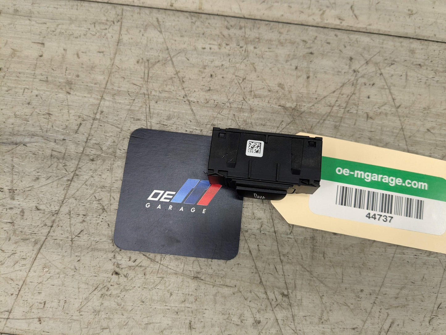 OEM BMW F10 F15 F30 F32 F80 F82 Rear Right Passenger Heated Seat Switch Button