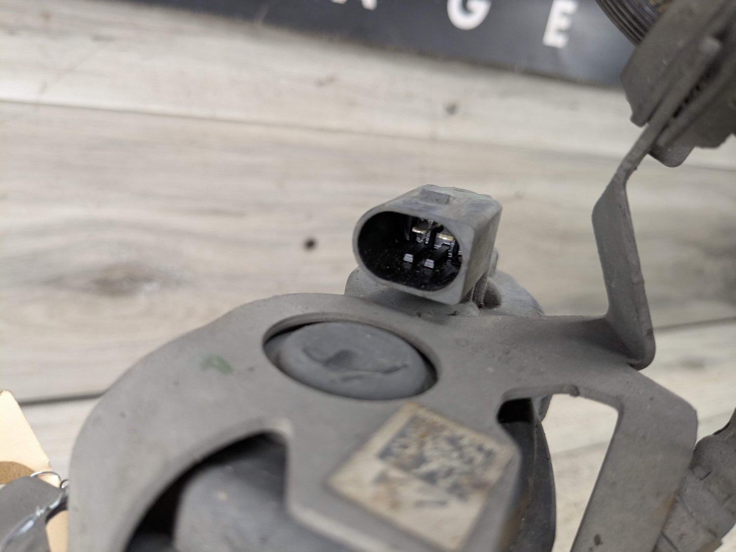 18-24 OEM BMW G01 G02 X3 30i 30iX B46 Rear Left Driver Side Brake Caliper