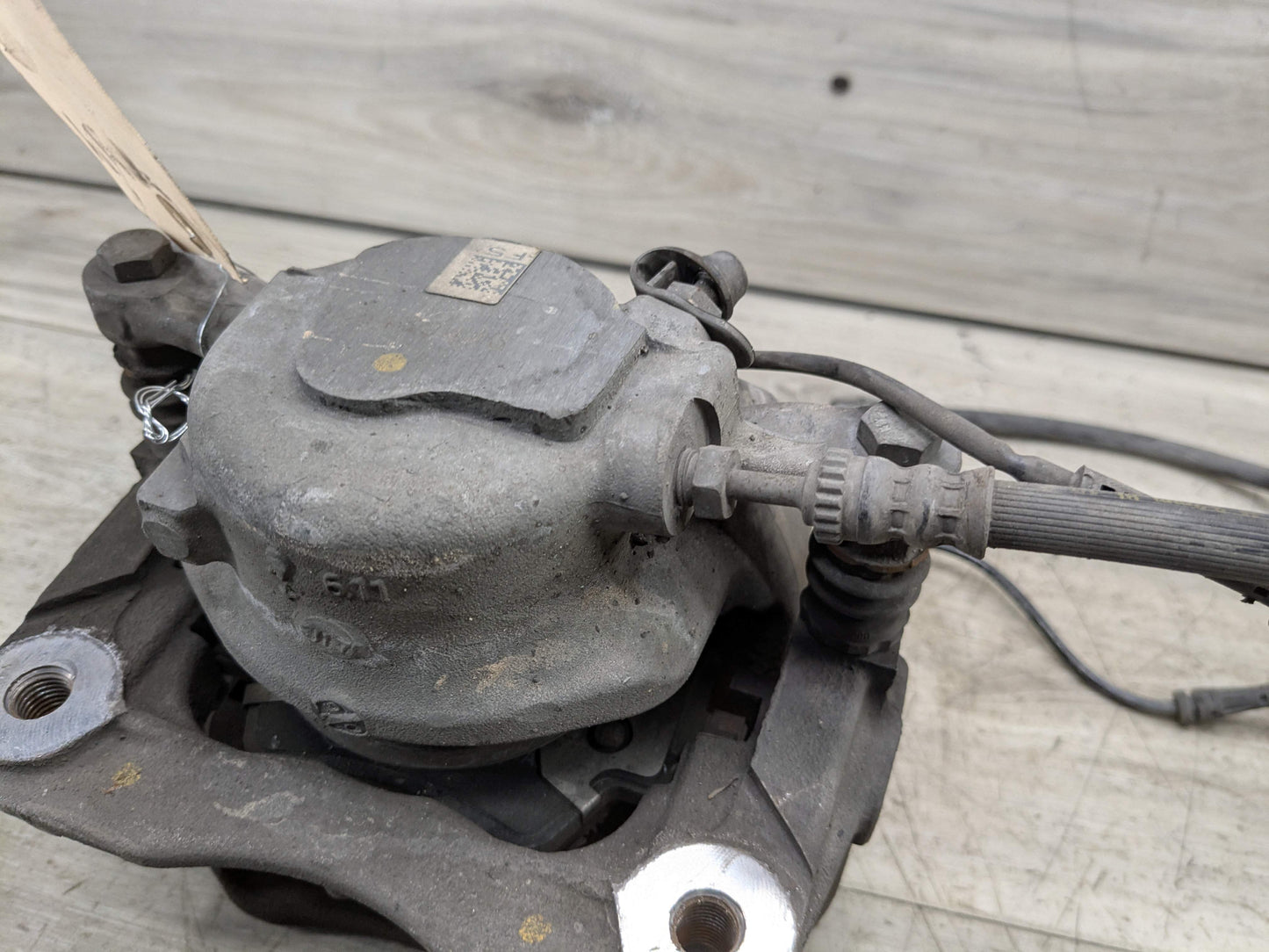 18-24 OEM BMW G01 G02 G20 G42 X3 30 230 330 B46 Front Left Driver Brake Caliper
