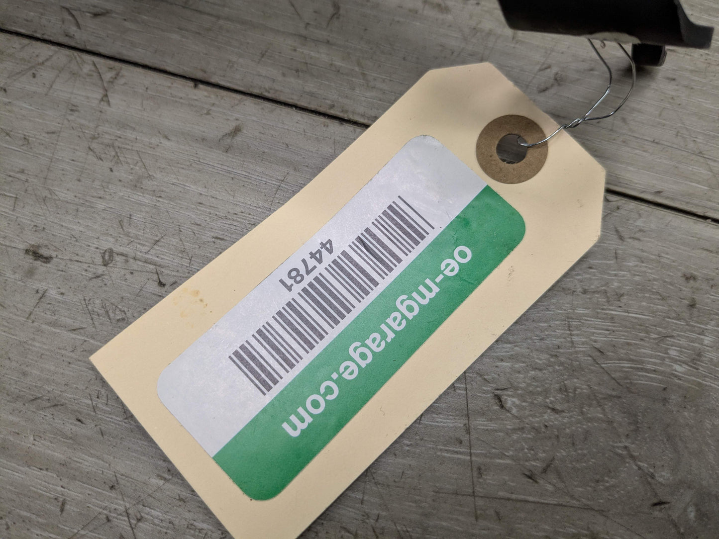 OEM BMW G20 G22 G26 G80 G82 M3 M4 Rear Left Driver Seatbelt Seat Belt Buckle