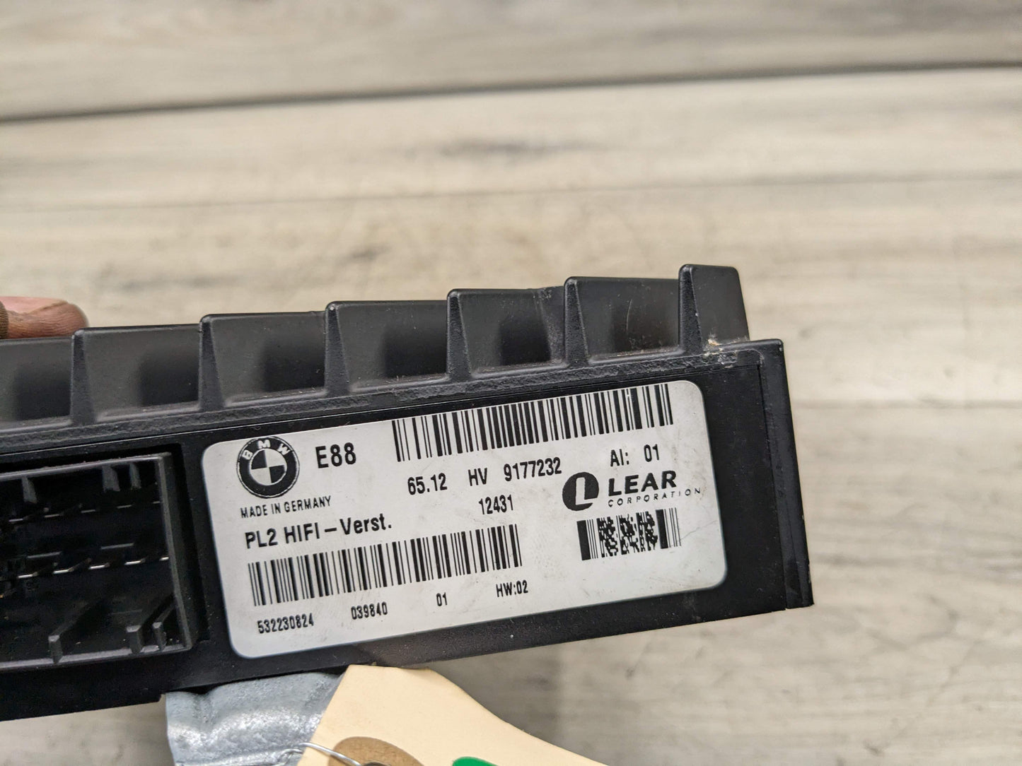 08-13 OEM BMW E88 128 135 PL2 HiFi LEAR Sound System Radio AMP Amplifier