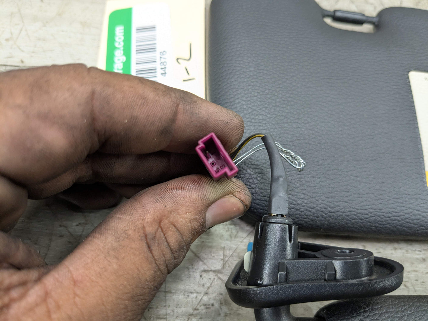 07-13 OEM BMW E88 E93 128 328 335 M3 Convertible Sun Visor Black Pair