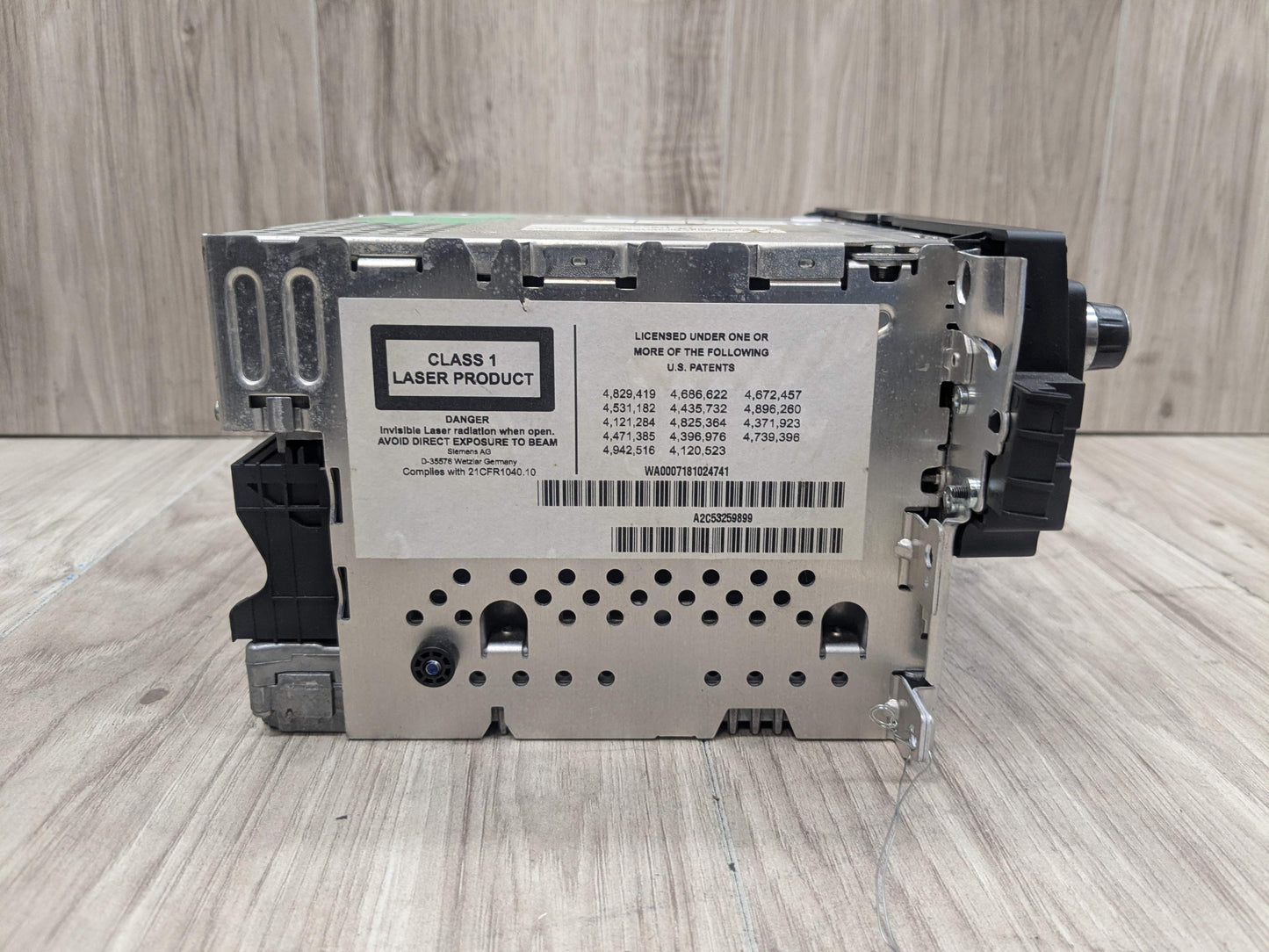 06-08 OEM BMW E90 E92 E93 335 M3 CCC Navigation Headunit CD DVD FM Radio Tuner