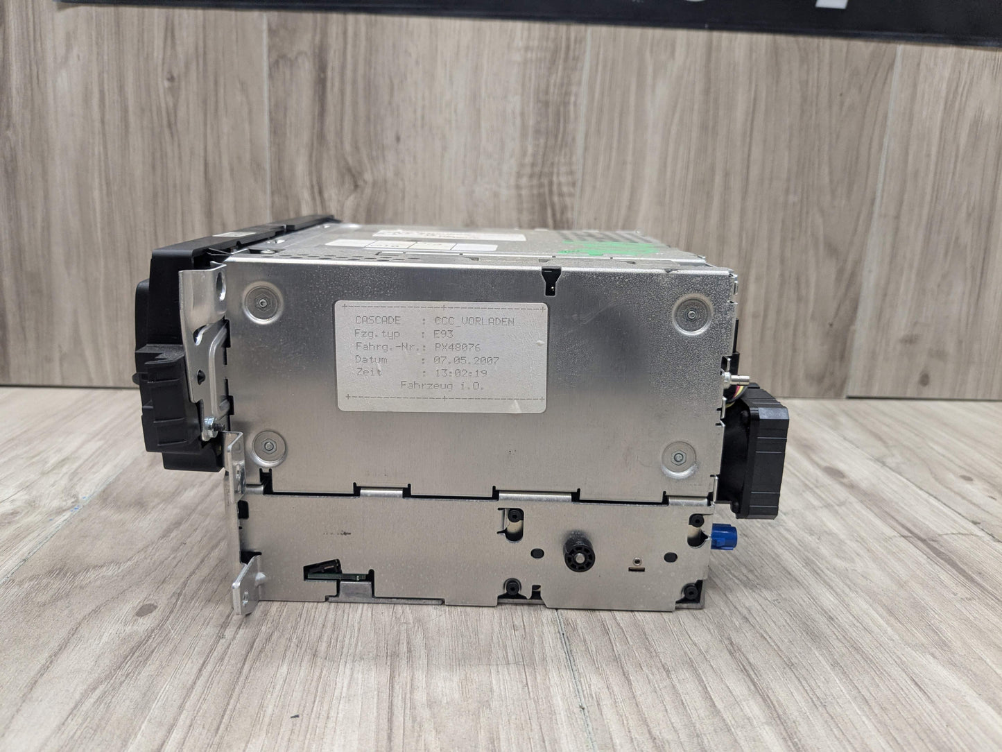 06-08 OEM BMW E90 E92 E93 335 M3 CCC Navigation Headunit CD DVD FM Radio Tuner