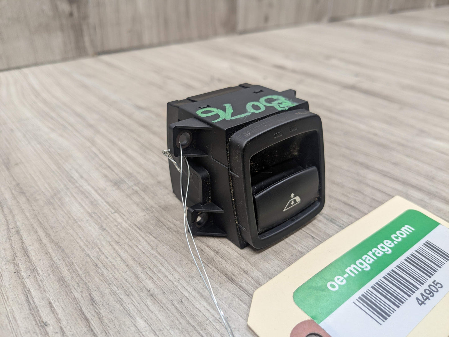 OEM BMW E93 M3 F12 M6 335 Convertible Roof Top Control Switch Button Open Close