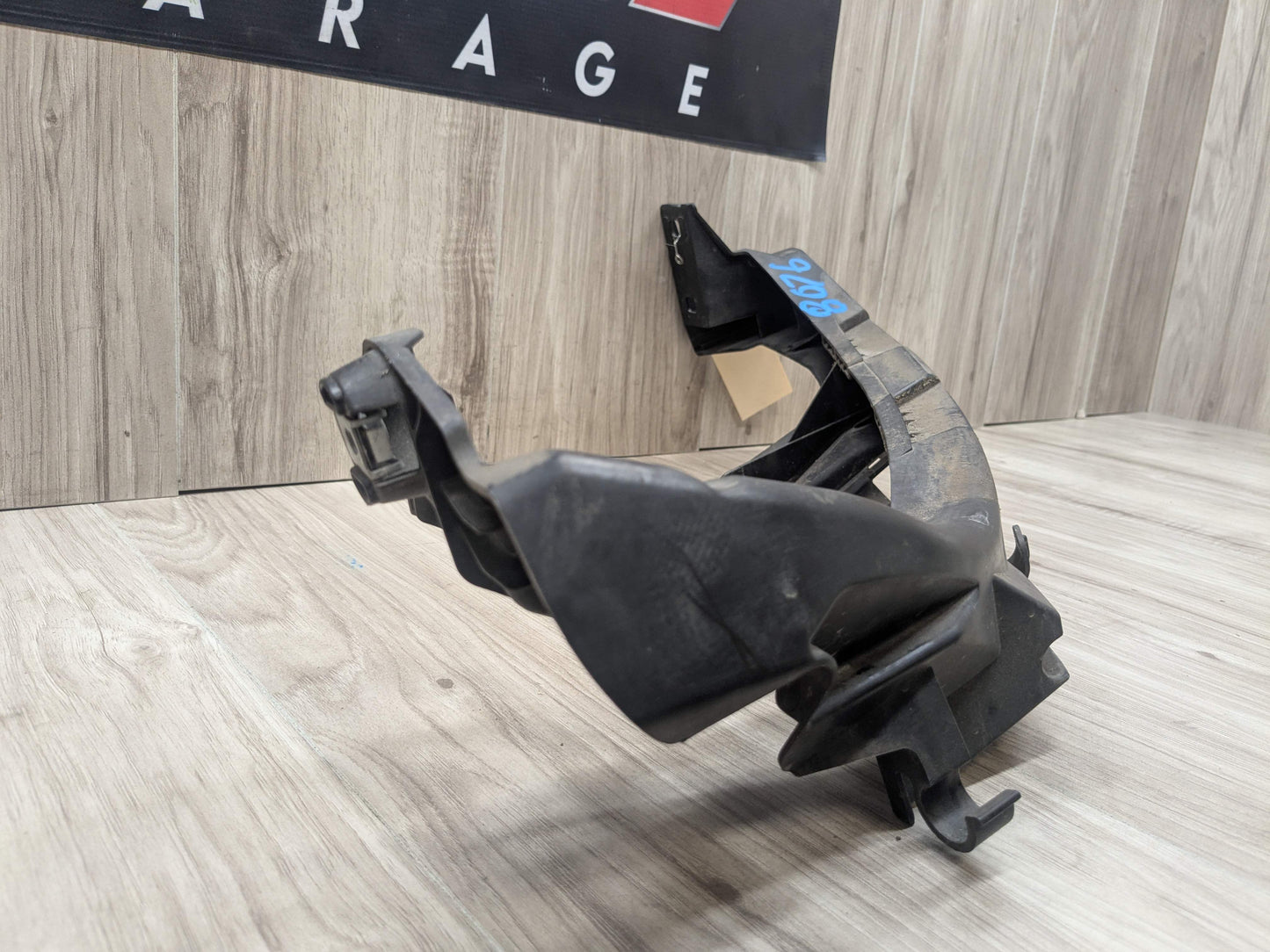 07-10 OEM BMW E92 E93 328 335 Right Passenger Headlight Bracket Carrier Mount